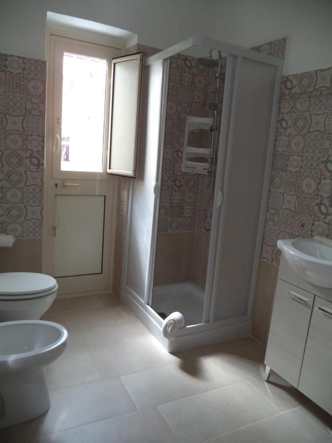 Locami Holiday &Rooms Street Mendola 78 Bed & Breakfast