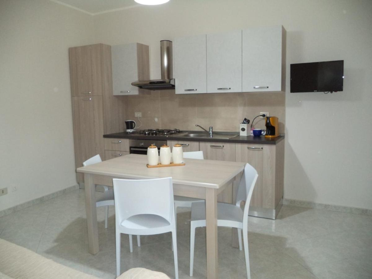 Locami Holiday &Rooms Street Mendola 78